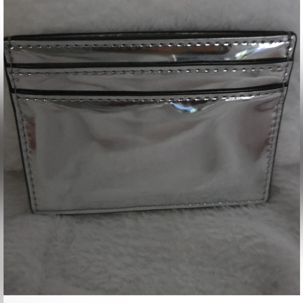 Kate Spade NWT Metallic Silver Credit Card Holder wallet - Picture 7 of 7